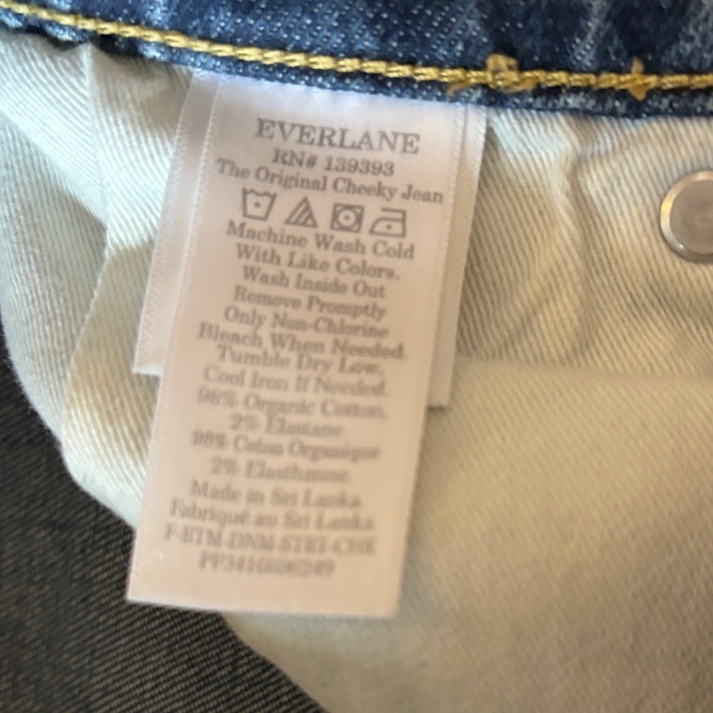 Everlane Original Cheeky‎ Jean - Picture 3 of 5